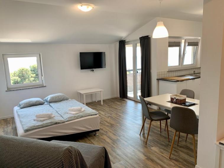 Apartments Zakinja 포르토로즈 외부 사진