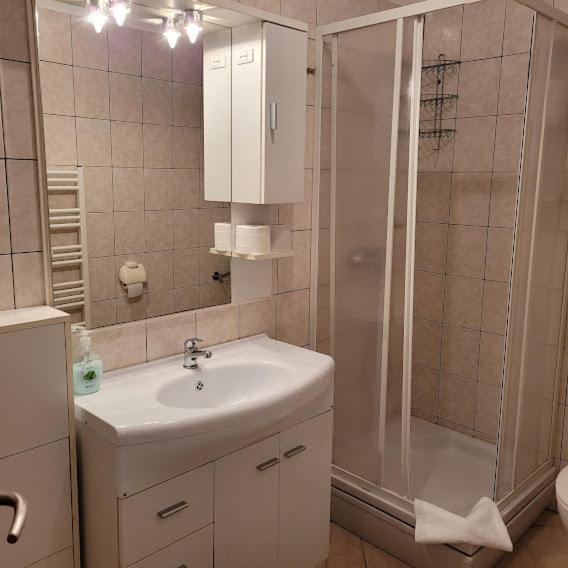 Apartments Zakinja 포르토로즈 외부 사진